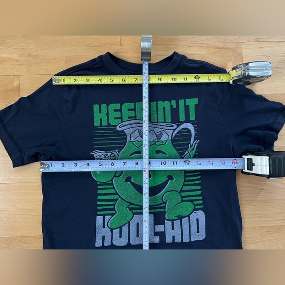 Keepin’ It Kool-Aid Navy T-Shirt in Youth Size Medium - Picture 5 of 8